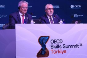 Bakan-Isikhan-Kuresel-is-gucu-degisimini-risk-degil-firsat-olarak-goruyoruz-featured