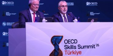 Bakan-Isikhan-Kuresel-is-gucu-degisimini-risk-degil-firsat-olarak-goruyoruz-featured
