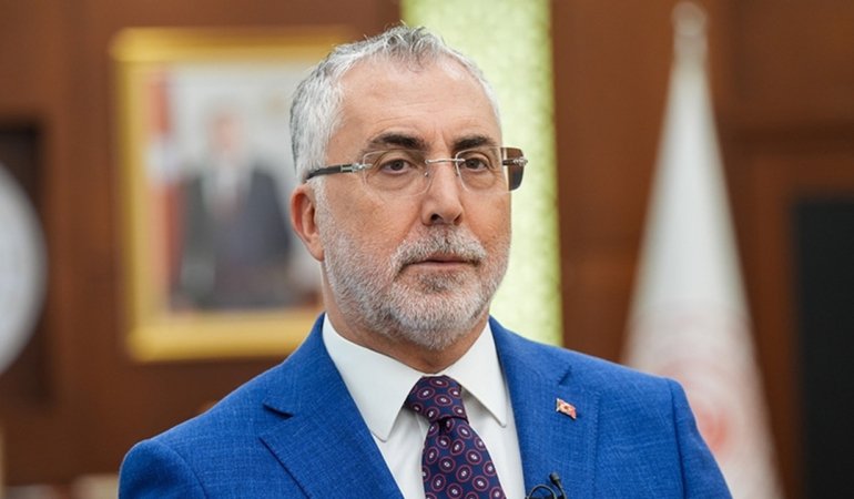 Bakan-Isikhan-Ulusal-Staj-Programinda-hedef-200-bin-ogrenci-featured