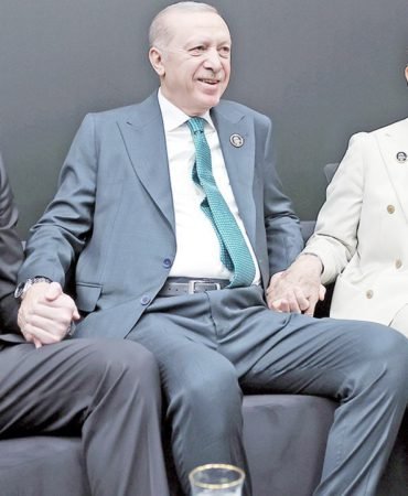 Barisa-giden-en-kestirme-yol-yapici-diyalog-ve-diplomasidir-featured