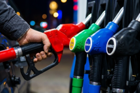 Benzin-ve-motorine-zam-geliyor-featured