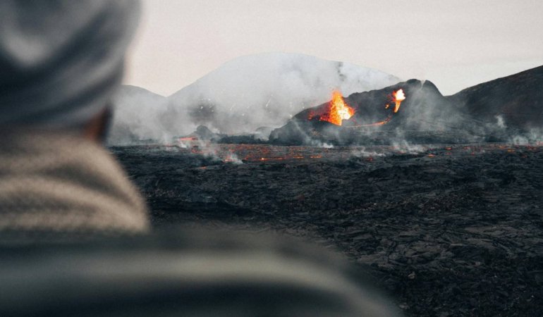 Bilim-insanlari-Avrupa039nin-ortasinda-gizli-bir-super-volkan-kesfetti-featured