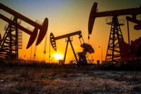 Brent-Petrol-Fiyatlarinda-Keskin-Dusus-100-Dolarin-Alti-Goruldu-featured