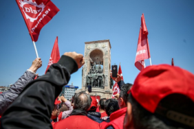 Bu-yil-1-Mayis-hangi-gune-denk-geliyor-1-Mayis-tatil-mi-okul-var-mi-featured