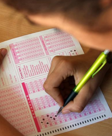 Bursluluk-sinavi-ne-zaman-saat-kacta-basliyor-IOKBS-kac-soru-ve-kac-dakika-featured