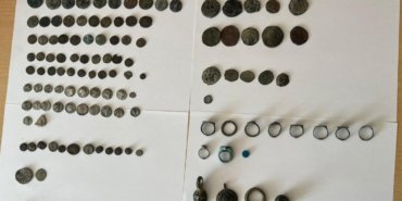 Coplukte-servet-buldu-128-parcalik-eser-muzeye-kazandirildi-featured