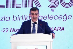 Cumhurbaskani-Yardimcisi-Yilmaz-Uzun-Sureli-Bakim-Sigortasi-icin-calismalar-suruyor-featured