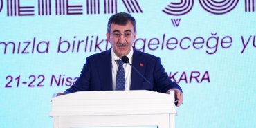 Cumhurbaskani-Yardimcisi-Yilmaz-Uzun-Sureli-Bakim-Sigortasi-icin-calismalar-suruyor-featured