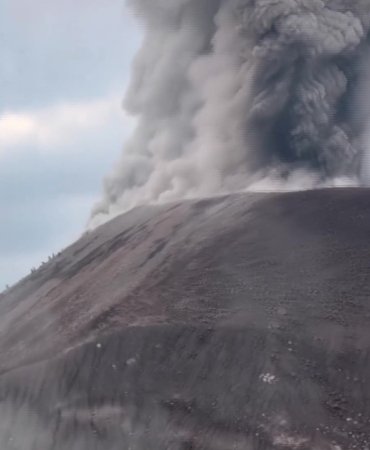 Dagcilarin-tirmandigi-yanardag-patladi-Facianin-esiginden-donuldu-featured