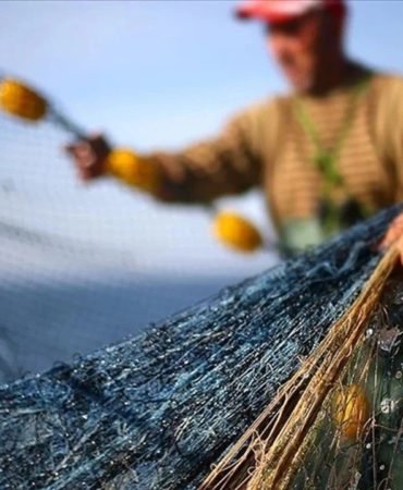 Denizlerde-av-yasagi-basladi-featured