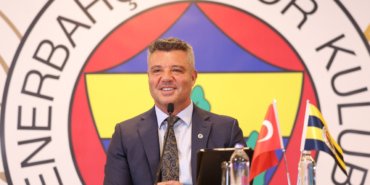 Derbi öncesi Fenerbahçe’den tribün hamlesi: Taraftara ücretsiz dağıtıldı 3 Derbi-oncesi-Fenerbahceden-tribun-hamlesi-Taraftara-ucretsiz-dagitildi-featured