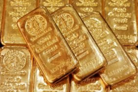 Diplomasi-umudu-fiyatlari-destekledi-Altin-4-bin-900-dolara-yaklasti-featured