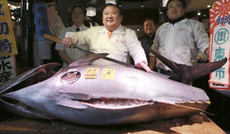 Dunyanin-en-pahali-baligi-Servet-odeyip-Guinness-rekoru-kirdilar-featured