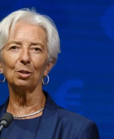 ECB-Baskani-Lagarde-Petrol-kaynakli-enflasyon-sokunun-kaliciligi-icin-erken-featured