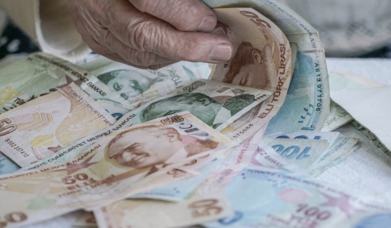 Emekliler-icin-yeni-talep-039Ek-odeme-yuzde-10039a-cikarilsin039-featured