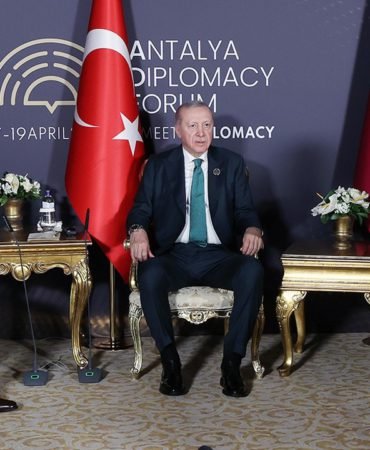 Erdogan-Iran039a-yonelik-hukuksuz-saldirilar-bolgede-guvenlik-risklerini-artiriyor-featured