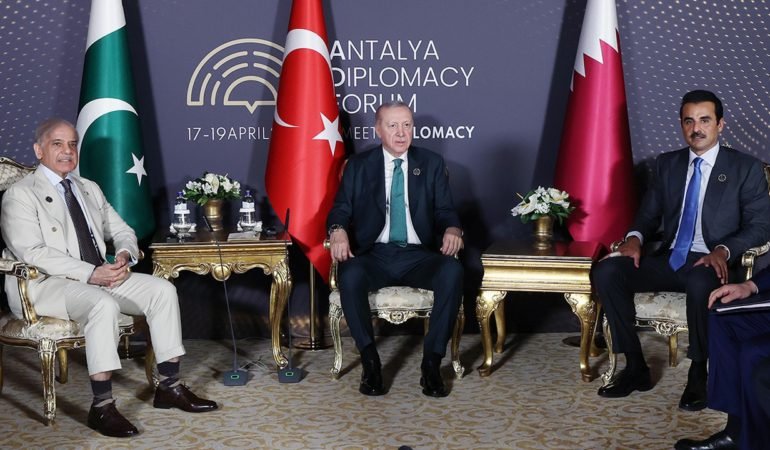 Erdogan-Iran039a-yonelik-hukuksuz-saldirilar-bolgede-guvenlik-risklerini-artiriyor-featured