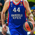 EuroLeague039den-Anadolu-Efes039e-para-cezasi-featured