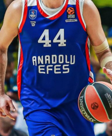 EuroLeague039den-Anadolu-Efes039e-para-cezasi-featured