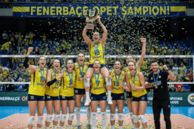 Fenerbahce-Opet-Galatasarayi-Devirerek-Sampiyonluk-Ilan-Etti-gemini