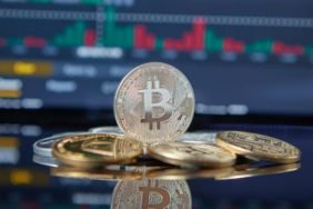 Gerilime-ragmen-yukseldi-Bitcoin-kritik-seviyeleri-test-ediyor-featured