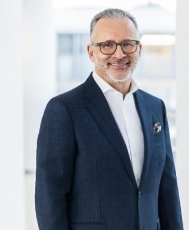 Henkel-2025039te-hedeflerini-asarak-karliligini-artirdi-featured