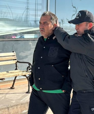 Icisleri-Bakanligi-acikladi-Esme-Belediye-Baskani-gorevinden-uzaklastirildi-featured