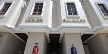 İçişleri Bakanlığı açıkladı: Okullarda güvenlik tedbirleri artırıldı 3 Icisleri-Bakanligi-acikladi-Okullarda-guvenlik-tedbirleri-artirildi-featured