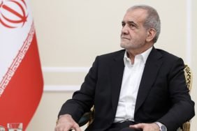 Iran-Cumhurbaskani-Pezeskiyan-ile-Pakistan-Basbakani-Serif-gorustu-featured