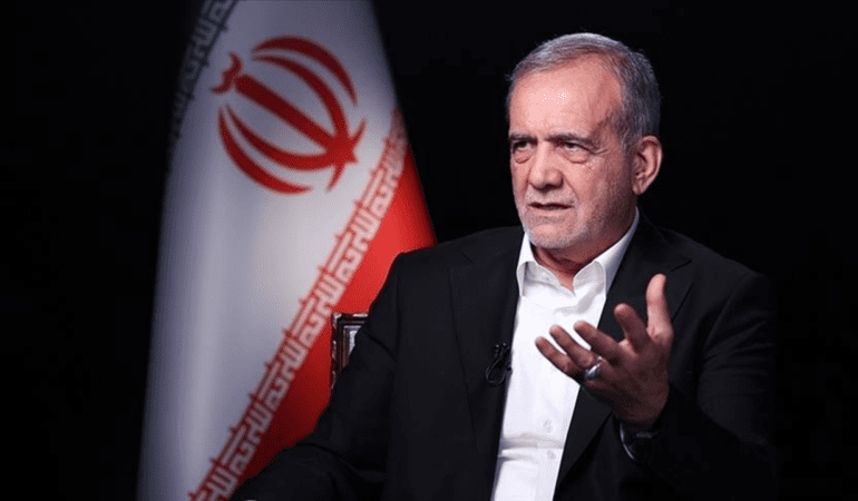 Iran039dan-diplomasi-mesaji-039Savas-kimsenin-yararina-degil039-featured