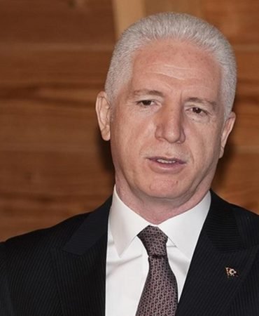 Istanbul-Valisi-Gulden-uyari-Panik-amacli-paylasimlara-yasal-islem-baslatildi-featured