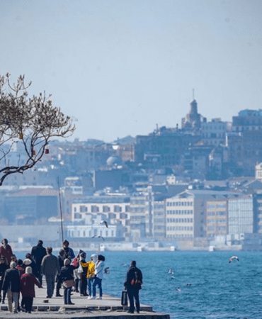 Istanbul039da-yarin-yagmur-var-mi-12-Nisan-2026-Pazar-gunu-Istanbul-hava-durumu-nasil-featured