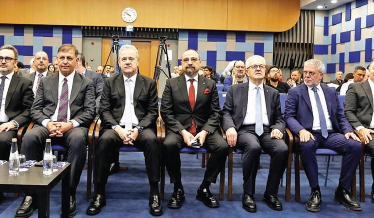 Izmir-Saglik-Turizminde-Kuresel-Lig-Stratejisini-Belirledi-featured