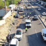 Izmir039de-freni-patlayan-tir-ortaligi-savas-alanina-cevirdi-Olu-ver-yaralilar-var-featured