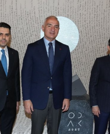 Karakoy-Palas-yeniden-dogdu-ArtiKUME-2025-ve-ODAK-Sergisi-sanatla-kapilarini-acti-featured