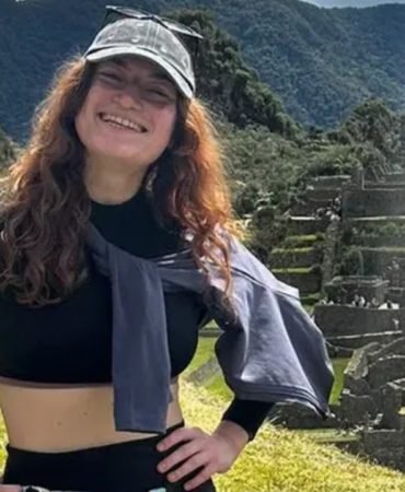 Kariyer-zirvesindeyken-istifa-etti-Alti-haneli-maasi-birakip-bambaska-bir-hayat-kurdu-featured