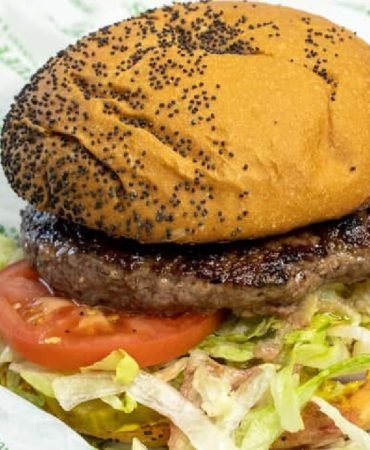 Koklu-Hamburger-Zinciri-12-Subeyi-Kapatiyor-featured