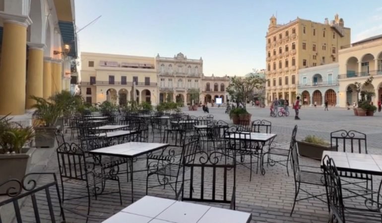 Kuba-Turizmi-Yakit-Krizi-ve-Kesintilerle-Ciddi-Daralma-Yasiyor-featured