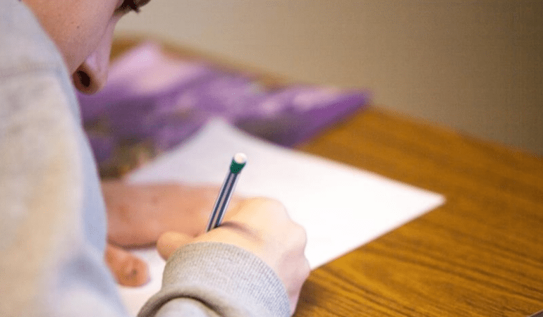 MEB-tarafindan-AOL-sinav-sonuclari-ne-zaman-aciklanacak-featured