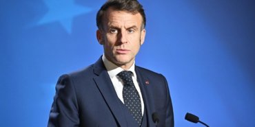 Macron-hukumete-artan-akaryakit-fiyatlarina-karsi-yeni-cozumler-bulmasi-talimati-verdi-featured
