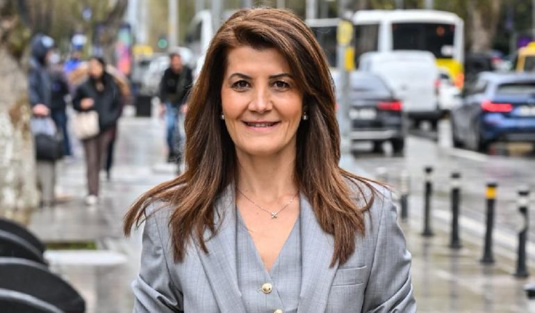 Magazalar-5G-ile-Akilli-Deneyim-Merkezlerine-Donusuyor-featured