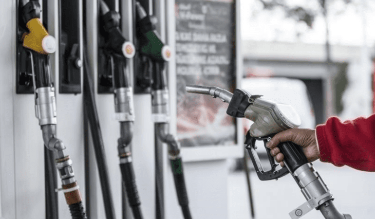 Mazota-indirim-var-mi-benzine-zam-gelecek-mi-Akaryakit-fiyatlari-dusecek-mi-featured