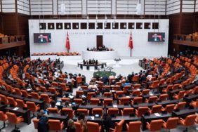 Meclis-Gundemi-Dogum-Izni-ve-Sosyal-Medya-Yas-Siniri-Gorusulecek-featured