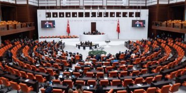 Meclis-Gundemi-Dogum-Izni-ve-Sosyal-Medya-Yas-Siniri-Gorusulecek-featured