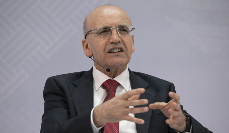 Mehmet-Simsekten-kuresel-ekonomi-uyarisi-Buyume-zayiflayacak-ihracatimiz-etkilenecek-featured