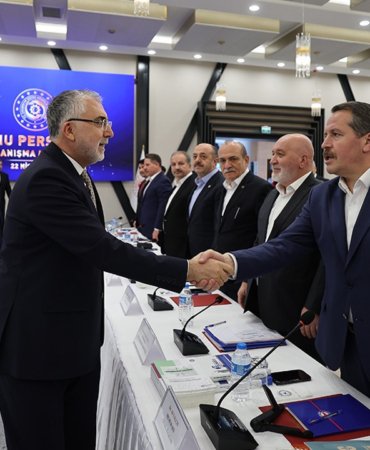 Memur-Senden-yasa-degisikligi-cagrisi-4688-Sayili-Kanun-yetersiz-kalmaktadir-featured