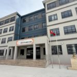 Mersin039de-bir-lise-ogrencisi-okulda-silahla-yakalandi-featured