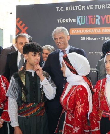Mezopotamyanin-kalbinde-buyuk-bulusma-Sanliurfa-Kultur-Yolu-Festivali-basladi-featured