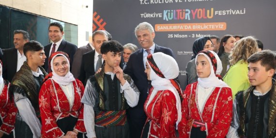 Mezopotamya’nın kalbinde büyük buluşma: Şanlıurfa Kültür Yolu Festivali başladı