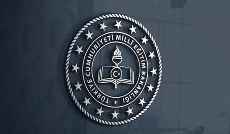 Milli-Egitim-Bakan-Yardimcisi-gorevden-alindi-featured